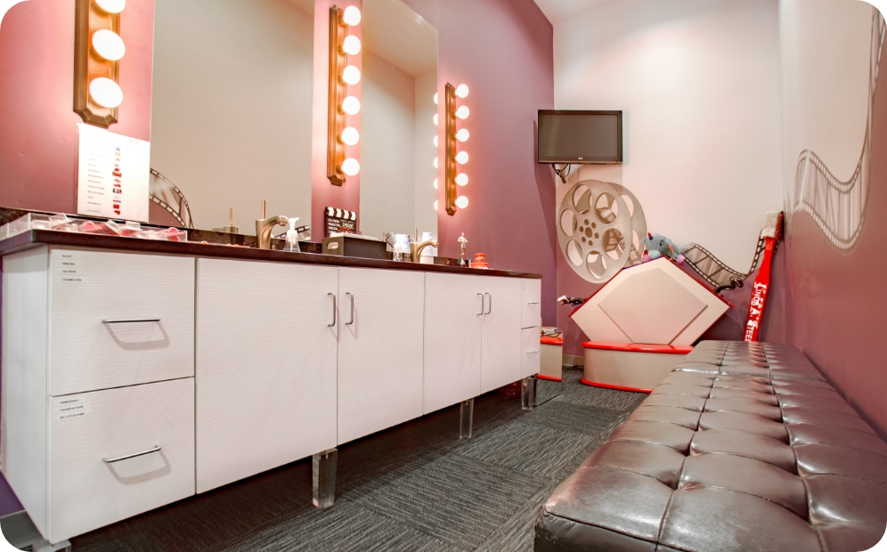 Waiting room theater seating