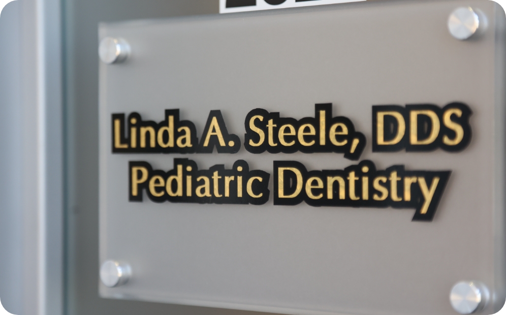 Linda A Steele D D S pediatric dentistry logo